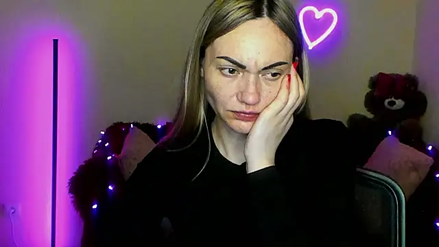 BlondMikey22 online show from 04-18-26, 07:07