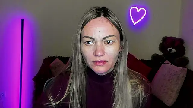 BlondMikey22 online show from 04-28-26, 11:26