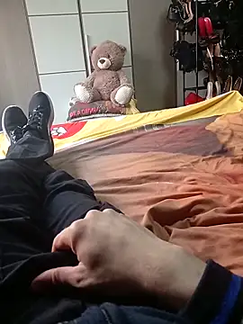 Snapshot of LASCHIAVA6TV72 chatting on 03-03-26, 04:13 LASCHIAVA6TV72 online show from 03-03-26, 04:13