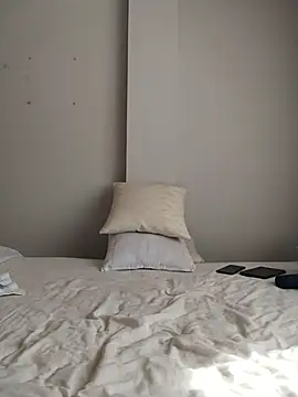 Lyonette reading1 online show from 02-27-26, 02:17