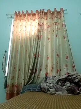 Jolie sexy online show from 04-23-26, 06:58