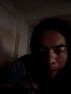 Wildcam21 online show from 02-04-26, 06:25