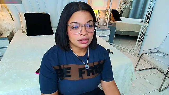 YazminJenner online show from 04-24-26, 05:10