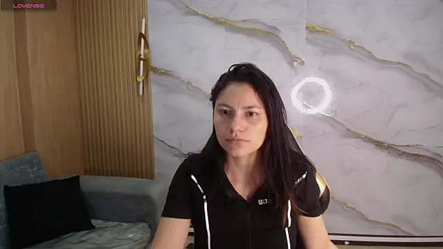rox luxury tf online show from 06-11-26, 12:47