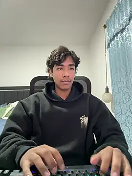 Pedestal diamant online show from 02-25-26, 11:14