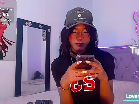 moonlyvelvet online show from 02-21-26, 06:03