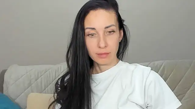 Poorlamb911 online show from 02-12-26, 08:15