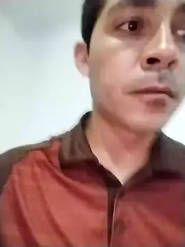 Snapshot of Santiago_vnz chatting on 02-16-26, 11:56 Santiago vnz online show from 02-16-26, 11:56