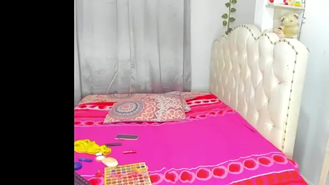 sweet supreme online show from 04-22-26, 11:01