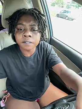 Snapshot of Ebony_Queeen chatting on 05-17-26, 03:52 Ebony Queeen online show from 05-17-26, 03:52