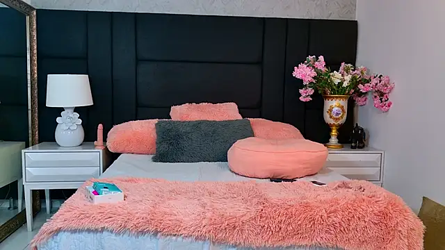 MaraGrief  online show from 02-17-26, 12:01