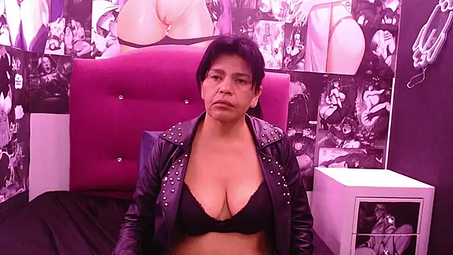 jennifer 0717 online show from 02-15-26, 06:59