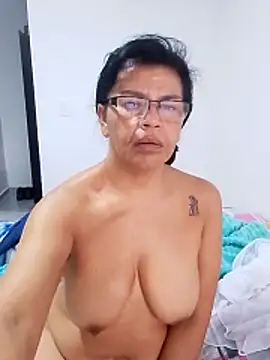 jennifer 0717 online show from 04-22-26, 10:00