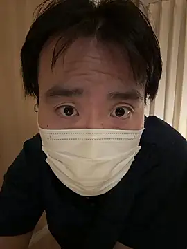 shizuku-kun211 online show from 05-21-26, 04:03