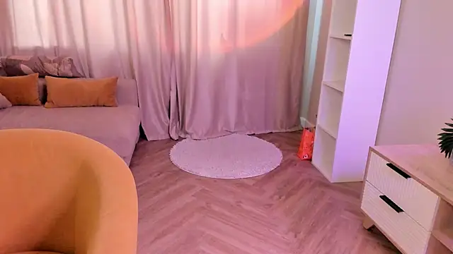 MariamGravert online show from 02-13-26, 06:42