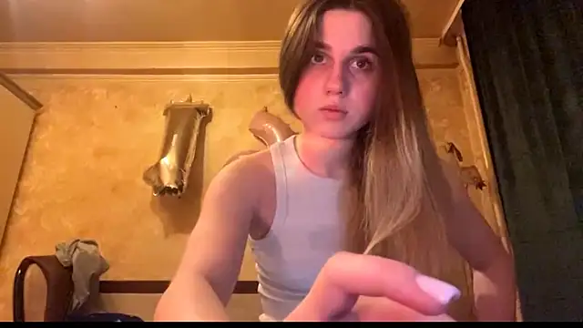 LovelySilk 63 online show from 05-06-26, 06:46