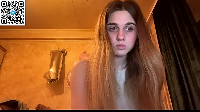 LovelySilk 63 online show from 05-20-26, 06:36