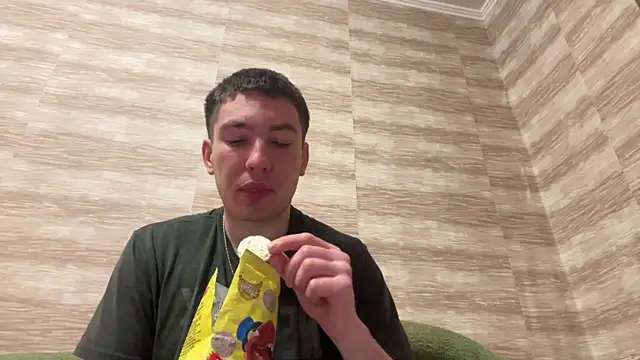 MoonlightVera online show from 03-23-26, 08:24