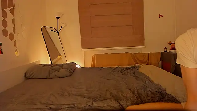 CalmFever online show from 02-13-26, 03:08