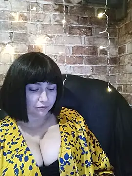 Snapshot of itismyhobby chatting on 12-18-24, 11:51 itismyhobby online show from 12-18-24, 11:51