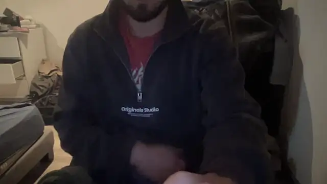 Snapshot of raoulbtnbois chatting on 02-07-26, 04:00 raoulbtnbois online show from 02-07-26, 04:00