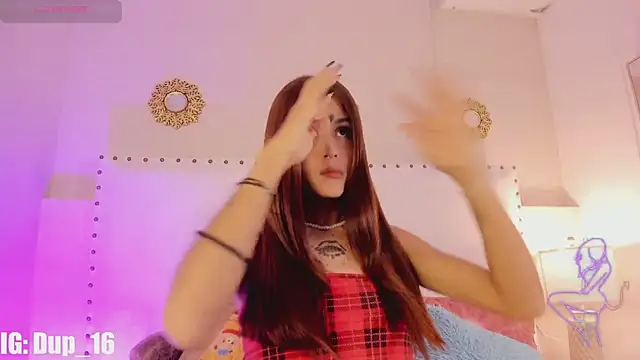 Snapshot of Zoe_star_ chatting on 02-21-26, 01:01 Zoe star online show from 02-21-26, 01:01