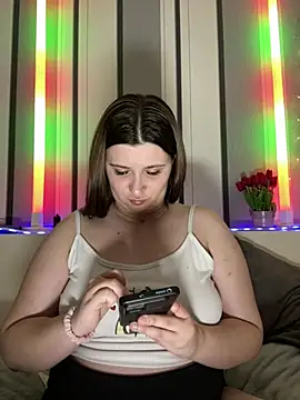 lipsi vikki online show from 02-07-26, 07:39