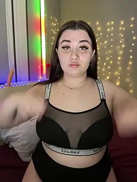 lipsi vikki online show from 02-21-26, 06:42