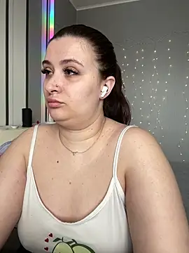 lipsi vikki online show from 03-06-26, 07:38