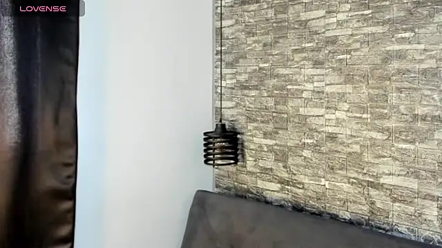 Snapshot of ASHLEY_COLLINS1 chatting on 02-27-26, 01:11 ASHLEY COLLINS1 online show from 02-27-26, 01:11