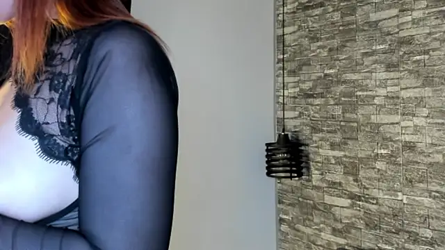 ASHLEY COLLINS1 online show from 05-14-26, 11:39