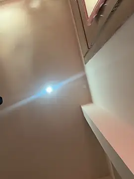 raavigirl online show from 04-22-26, 09:22