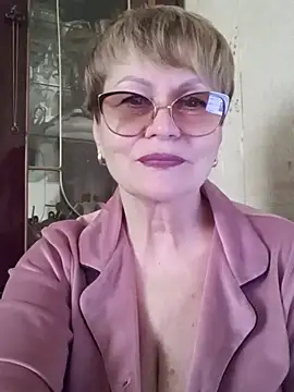 SophieBurns online show from 06-13-26, 11:08