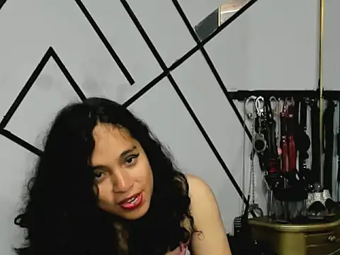 PaulaSchumacher online show from 03-10-26, 01:05