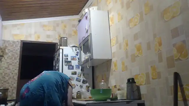 Snapshot of EliciaKush chatting on 03-10-26, 04:12 EliciaKush online show from 03-10-26, 04:12