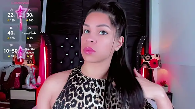 Snapshot of Makeyla_Fox_ chatting on 03-13-26, 12:01 Makeyla Fox online show from 03-13-26, 12:01