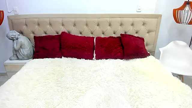 lucyscay  online show from 02-24-26, 10:19