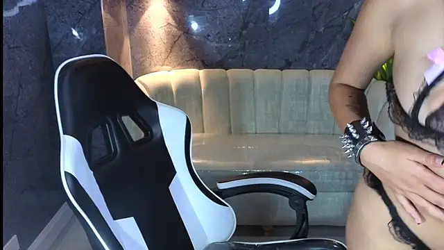 Lisa Doll Tx online show from 03-10-26, 07:30