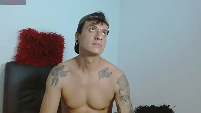 SkinnyDevil12 online show from 02-15-26, 07:51