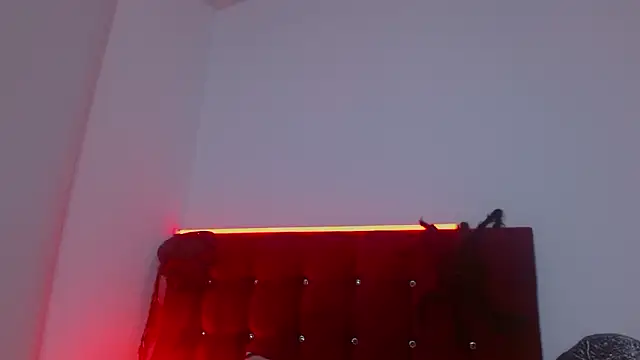 SkinnyDevil12 online show from 03-12-26, 03:23