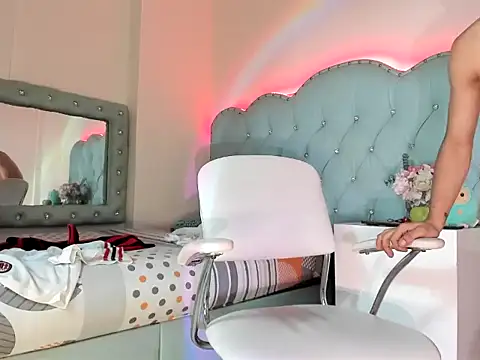 Apolo Richards online show from 02-13-26, 07:43