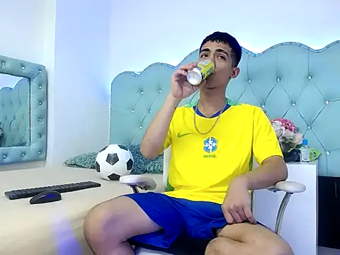 Apolo Richards online show from 02-20-26, 07:36