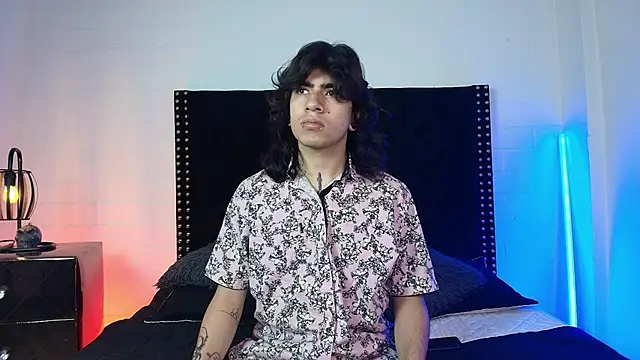 Axell Kussh online show from 02-15-26, 12:58