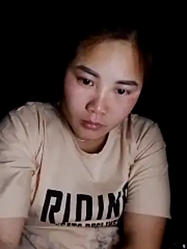 Snapshot of Susi-baby chatting on 02-10-26, 02:54 Susi-baby online show from 02-10-26, 02:54