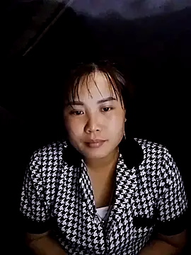 Snapshot of Susi-baby chatting on 02-11-26, 01:16 Susi-baby online show from 02-11-26, 01:16