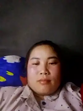 Snapshot of Susi-baby chatting on 03-12-26, 12:55 Susi-baby online show from 03-12-26, 12:55