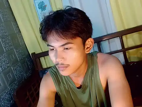 Snapshot of twink_ivanxxxx chatting on 02-21-26, 12:28 twink ivanxxxx online show from 02-21-26, 12:28