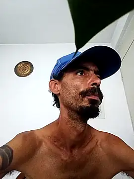 Swicth love online show from 03-19-26, 06:01