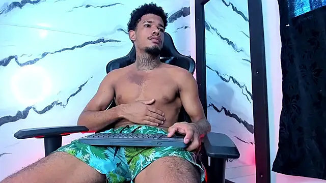 Nehemiaa boy online show from 05-04-26, 04:25