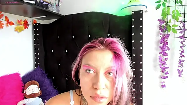 Midory 6 online show from 02-16-26, 06:48